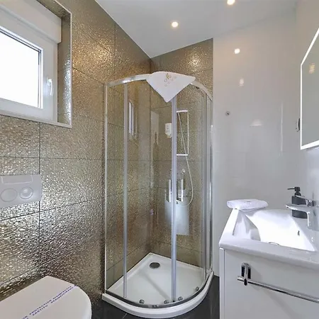 Luxury No 4 Familienfreundlich Apartment